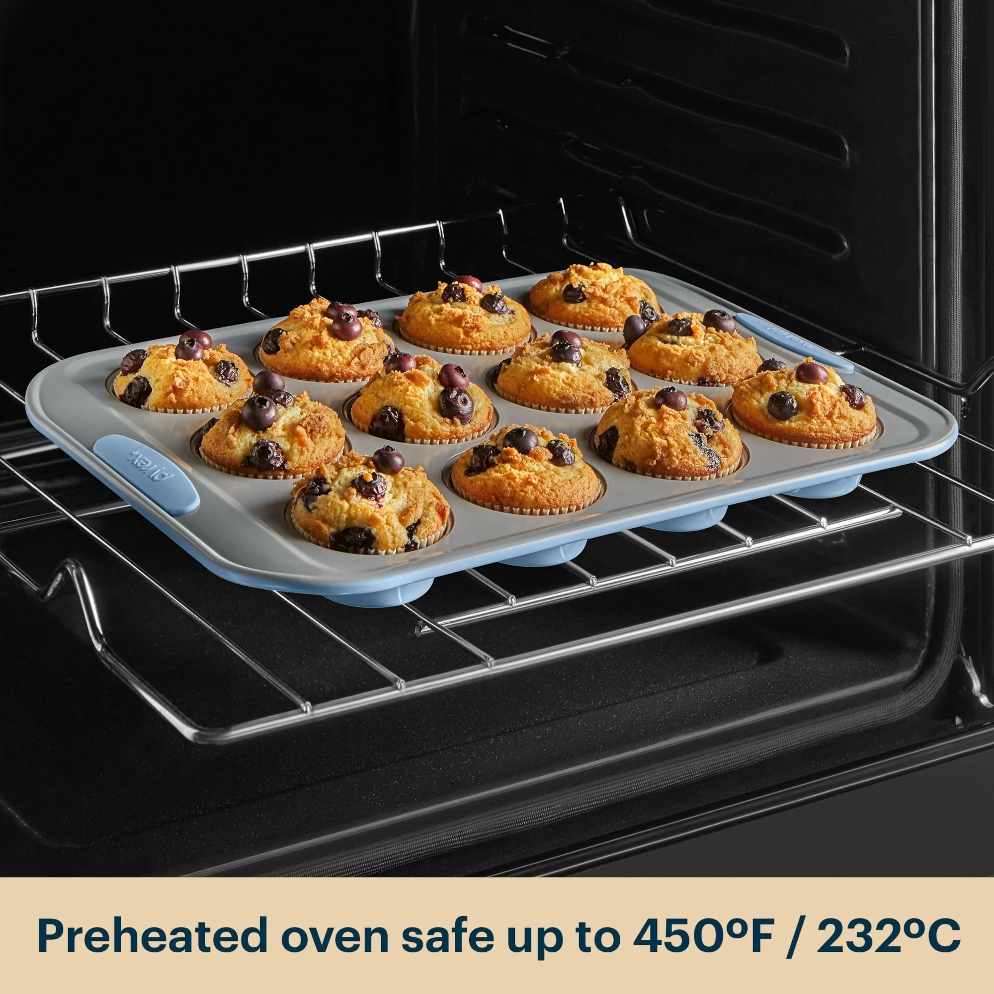 Pyrex® Metal Bakeware 3-Piece Set in Cerulean - Image 5