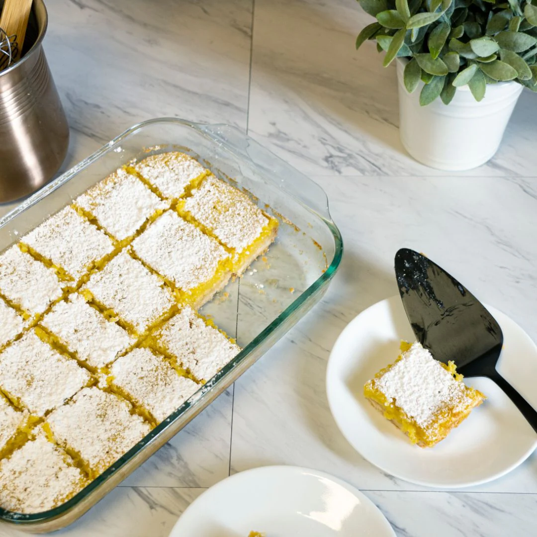 Pyrex® 4.5-quart Glass Baking Dish - Image 2